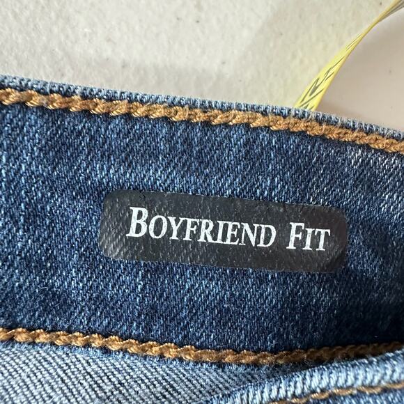 Judy Blue Boyfriend Fit Mid Rise Distressed Medium Wash Size 26 - Picture 5 of 8